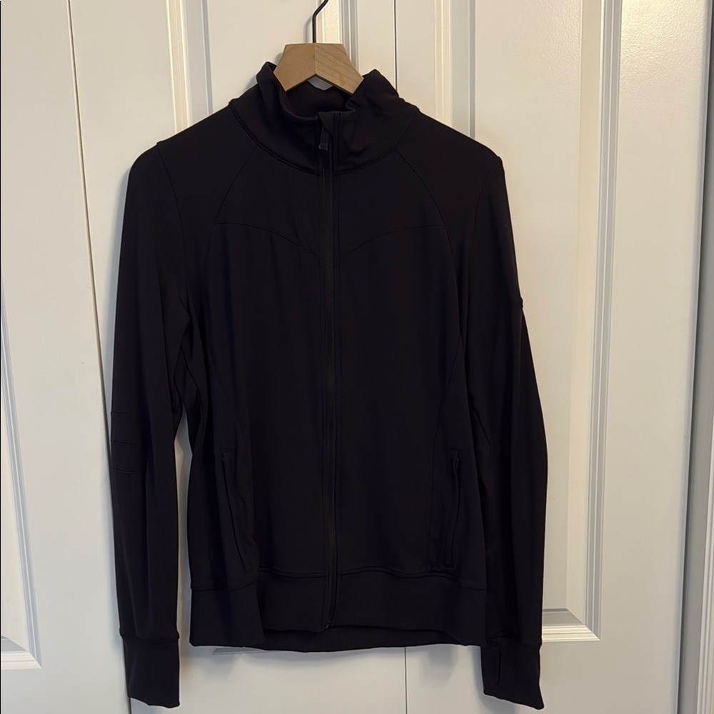 Women’s Alo Yoga Contour Jacket, size Large